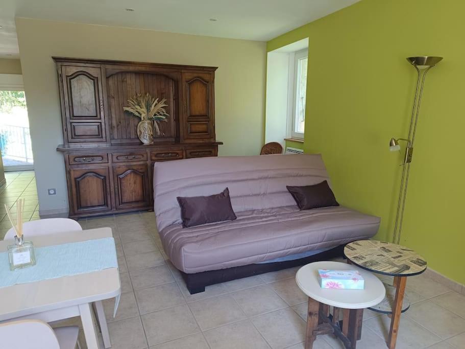 Appartement 2 A 4 Personnes Antraigues Bagian luar foto