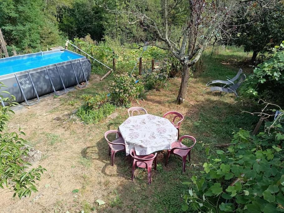 Appartement 2 A 4 Personnes Antraigues Bagian luar foto